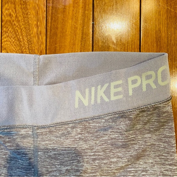 NIKE Hypercool Gray Neon Yellow Nike Pro Athletic Leggings Running Pants - Picture 5 of 6